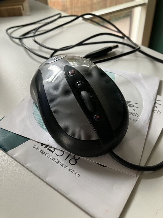Logitech MX518 pierwsza wersja