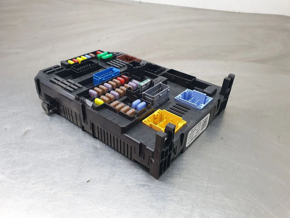 Caixa fusíveis / SAM / BSI CITROËN C3 III (SX)