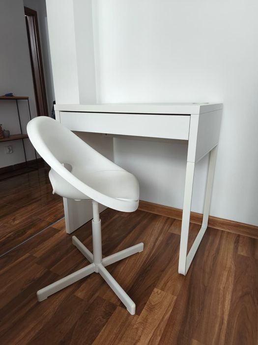 Biurko Ikea + krzesło obrotowe. Micke i Loberget/sibben Białe