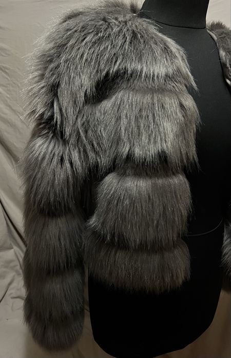 Стильна Эко шубка