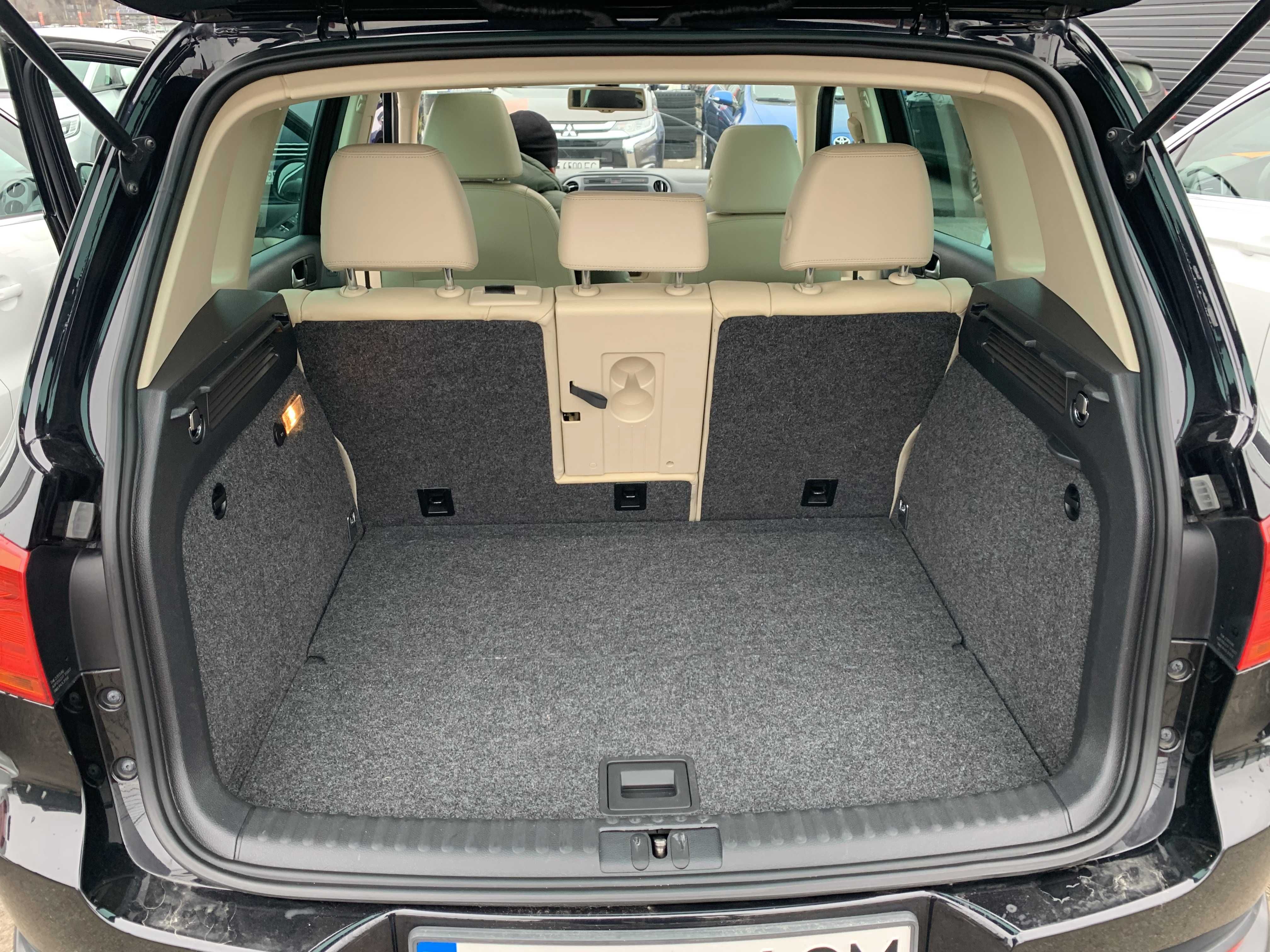 У продажу Volkswagen Tiguan SPORT
