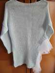 Sweter błękitny z tiulem