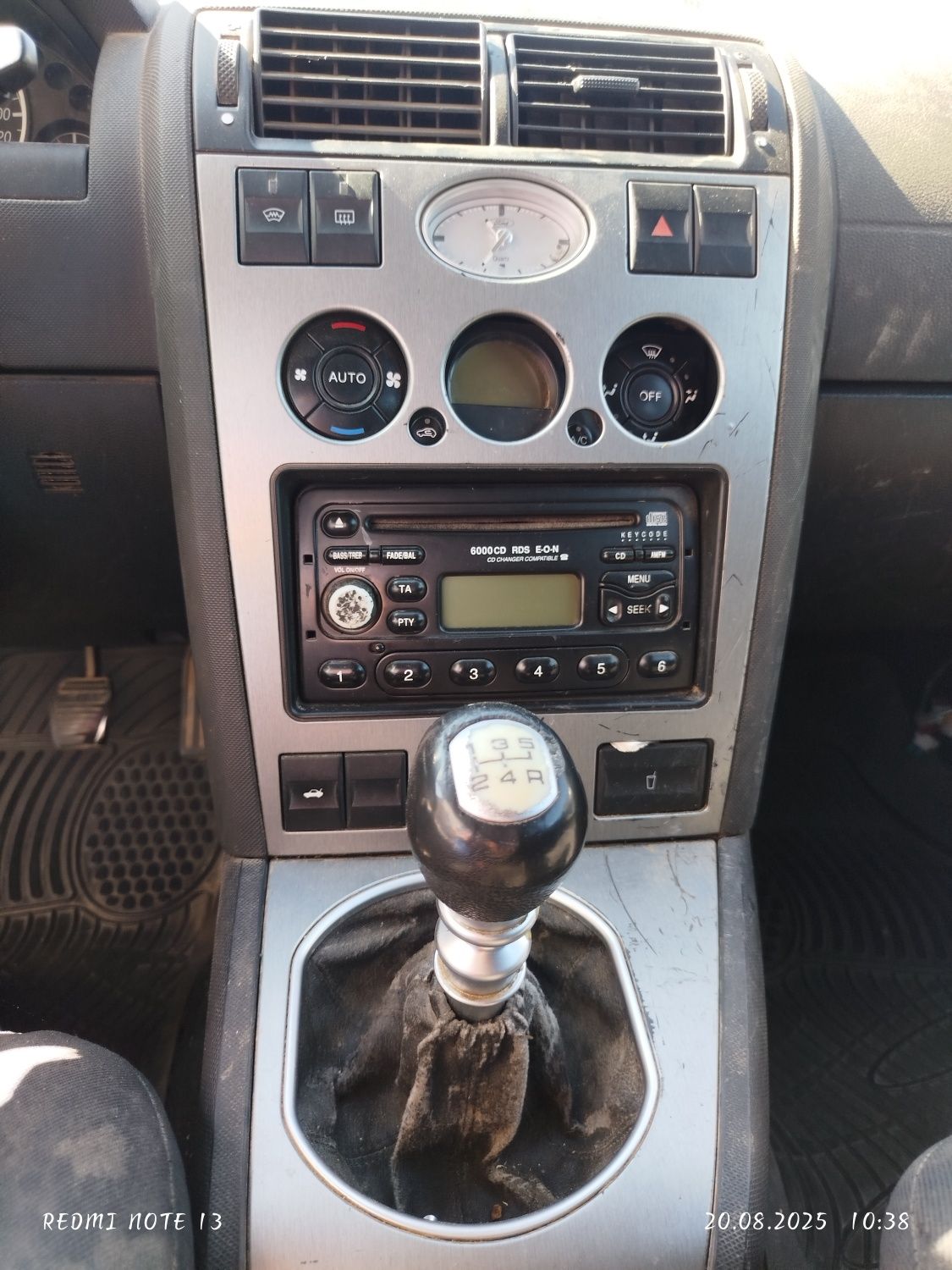 Ford mondeo MK3 2.0 TDDI