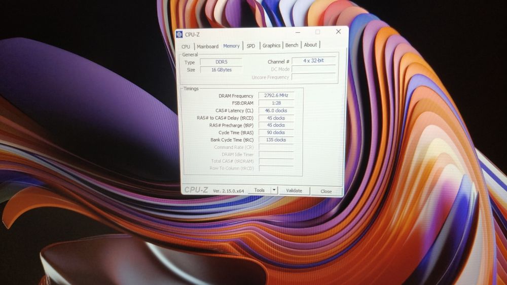 HP Victus 15 Ryzen 5-8645HS 16Gb 512SSD RTX4050 144Hz