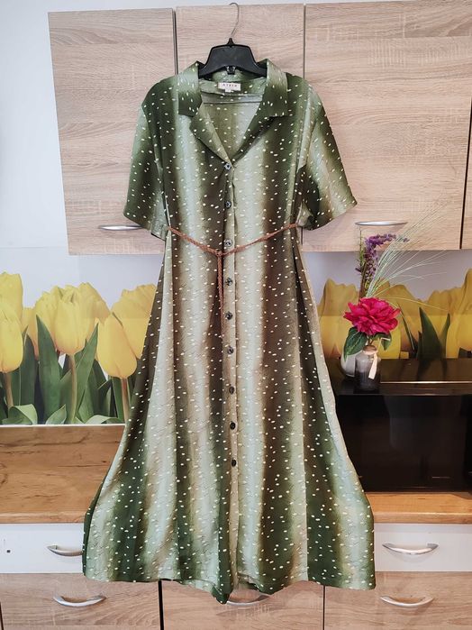 Lekka fajna sukienka midi Atker rozmiar 46/48 poliester