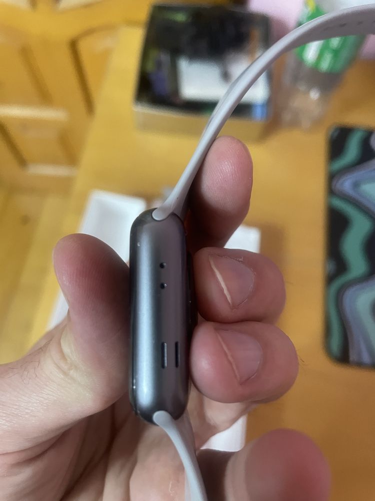 Apple watch, series 3, 42mm