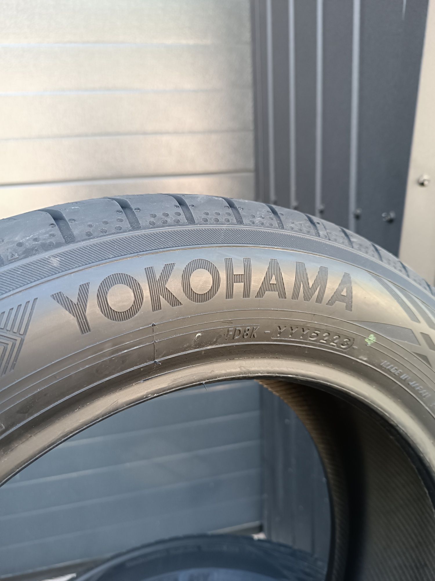 Літні шини 205/55/16 91V Yokohama BluEarth-GT AE51 НОВІ