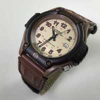 Часы Casio Forester FT500WC-5BVCF с подсветкой