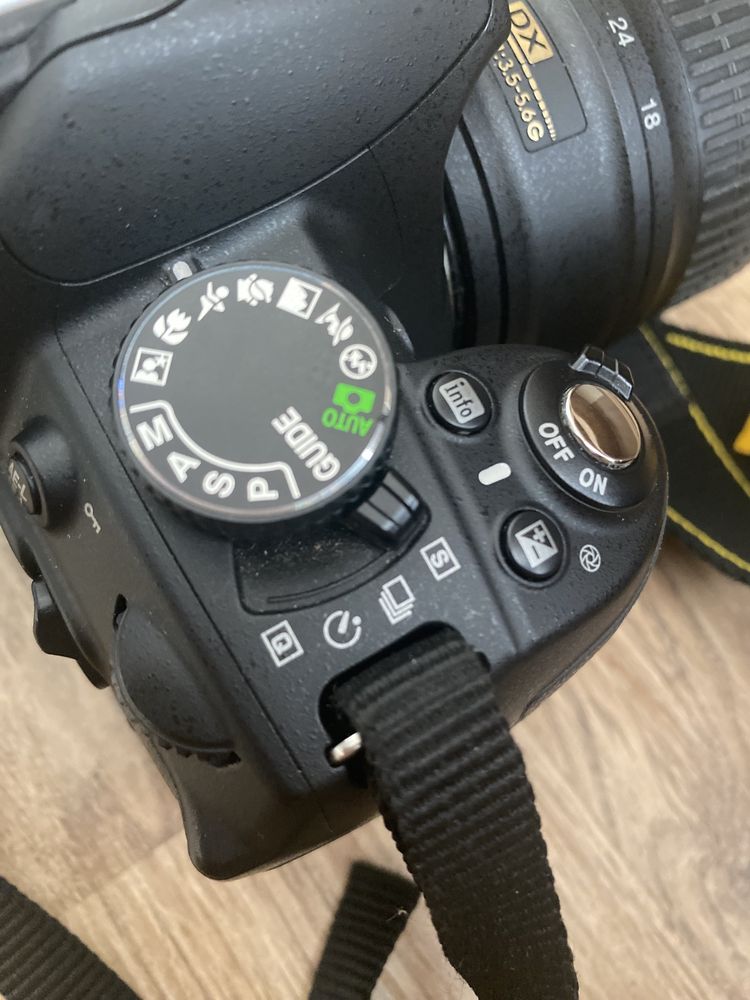 Дзеркальний фотоапарат Nicon d3100