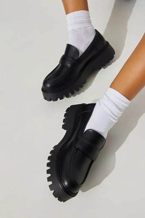 STEVE MADDEN 38р. 25см. шкіра натуральна