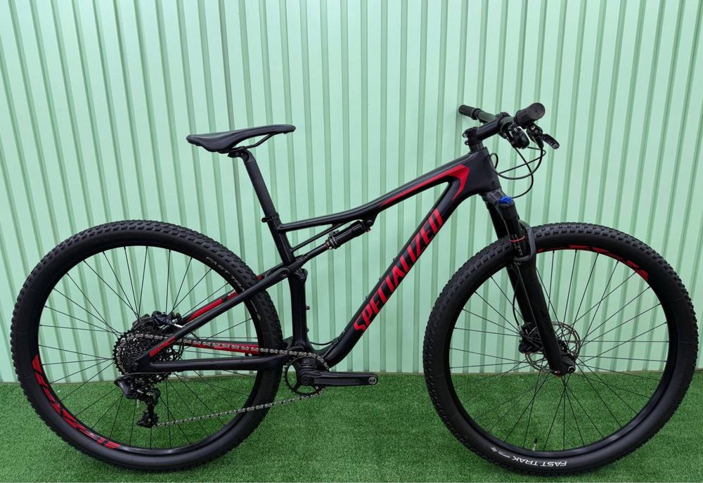 Акція Топовий карбоновий Двухпідвіс М 29 Specialized Epic Comp 2018