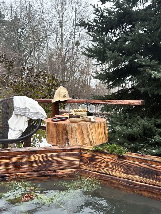 Оренда будинку в лісі із бассейном, чаном і сауною. Без чусідів