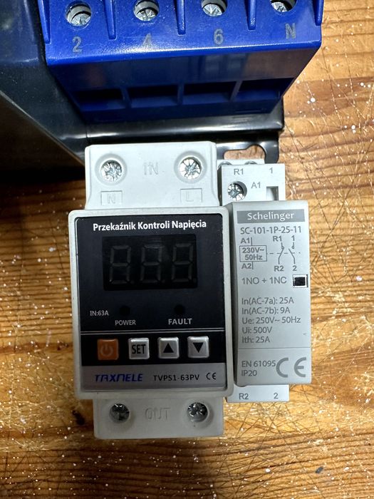 Falownik Hybrydowy Sofar Solar  Hyd 3000-ES