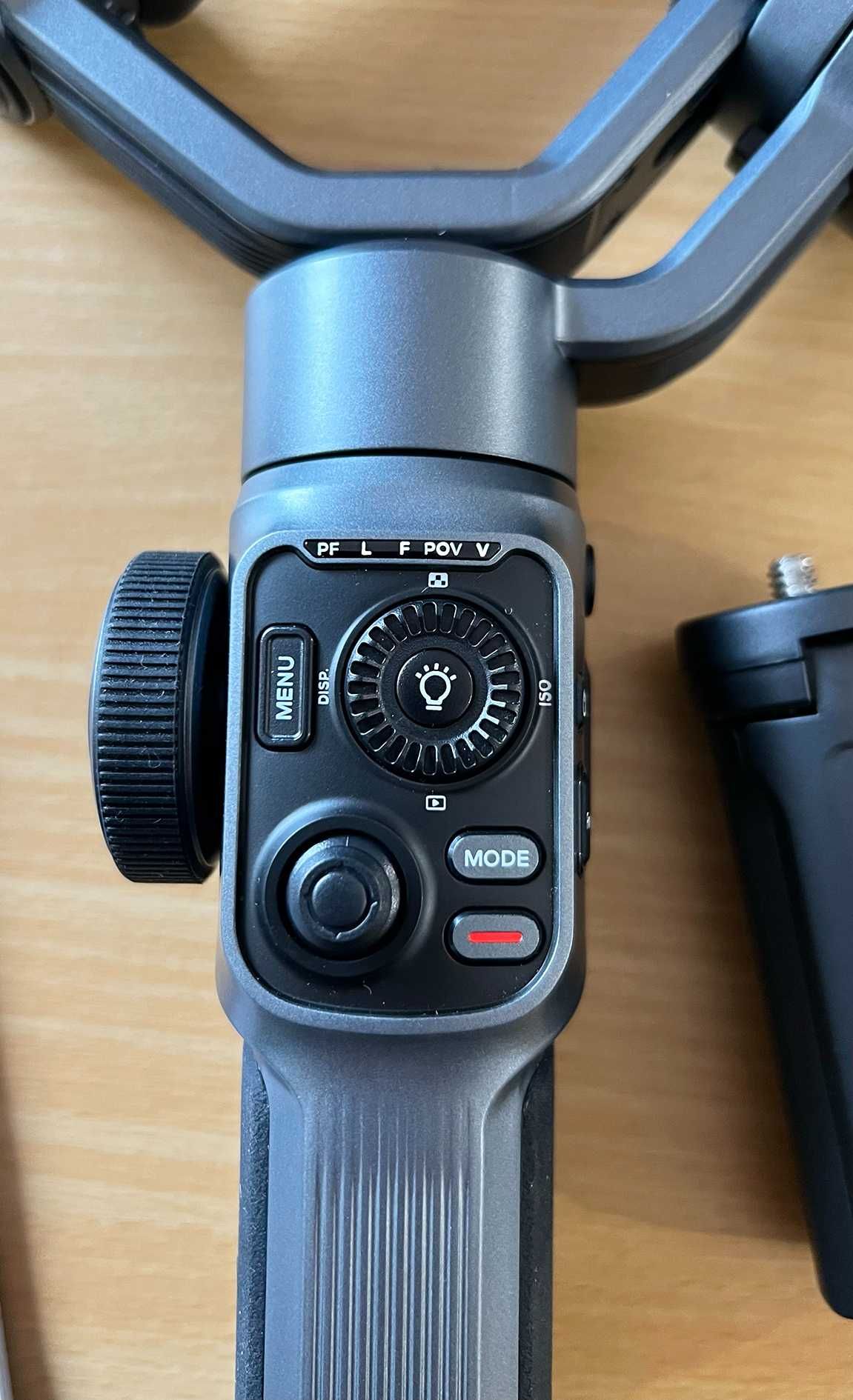 Gimbal Estabilizador Zhiyun Smooth 5 iPhone Android