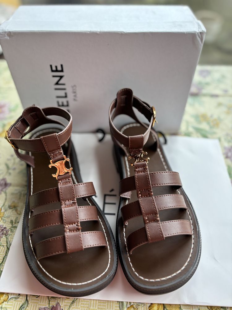 Босоніжки сандалі Celine