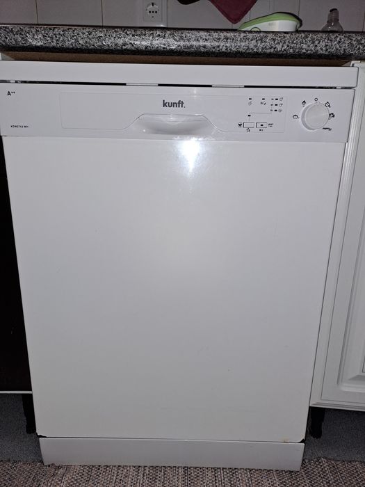 Máquina de lavar loiça