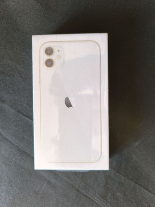 iPhone 11 128GB Selado