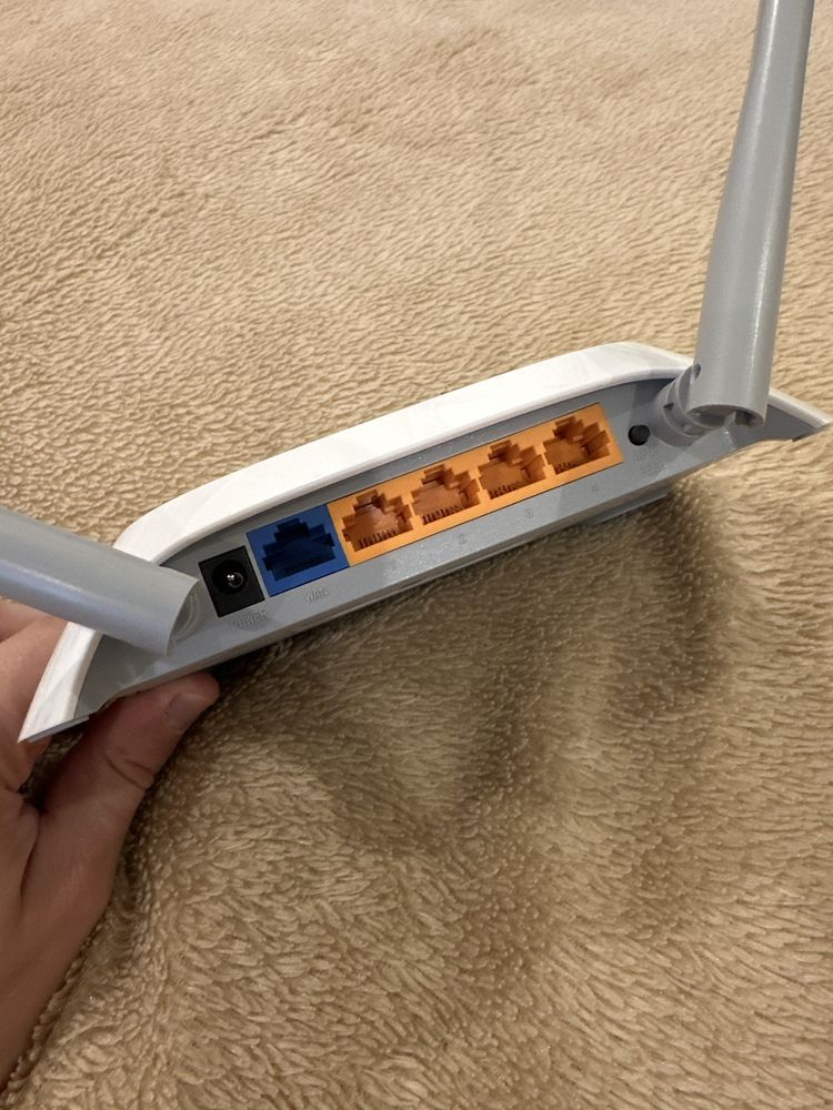 Маршрутезатор TP-Link TL-WR840N