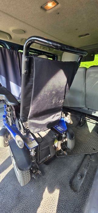 Wozek inwalidzki elektryczny