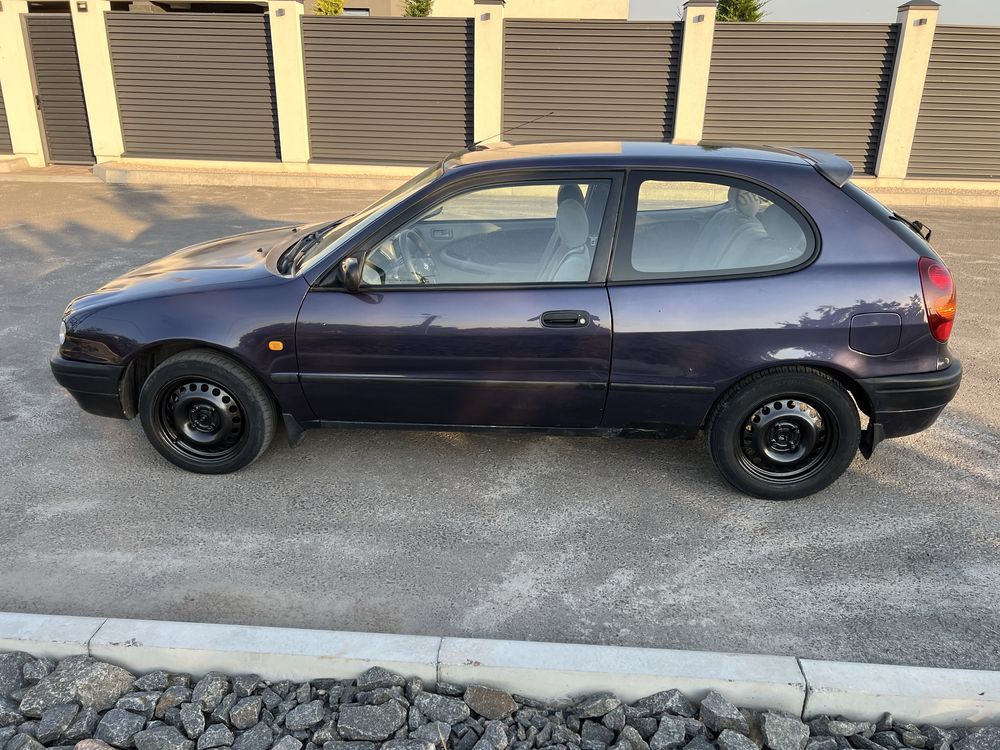 Продам Toyota corolla e11