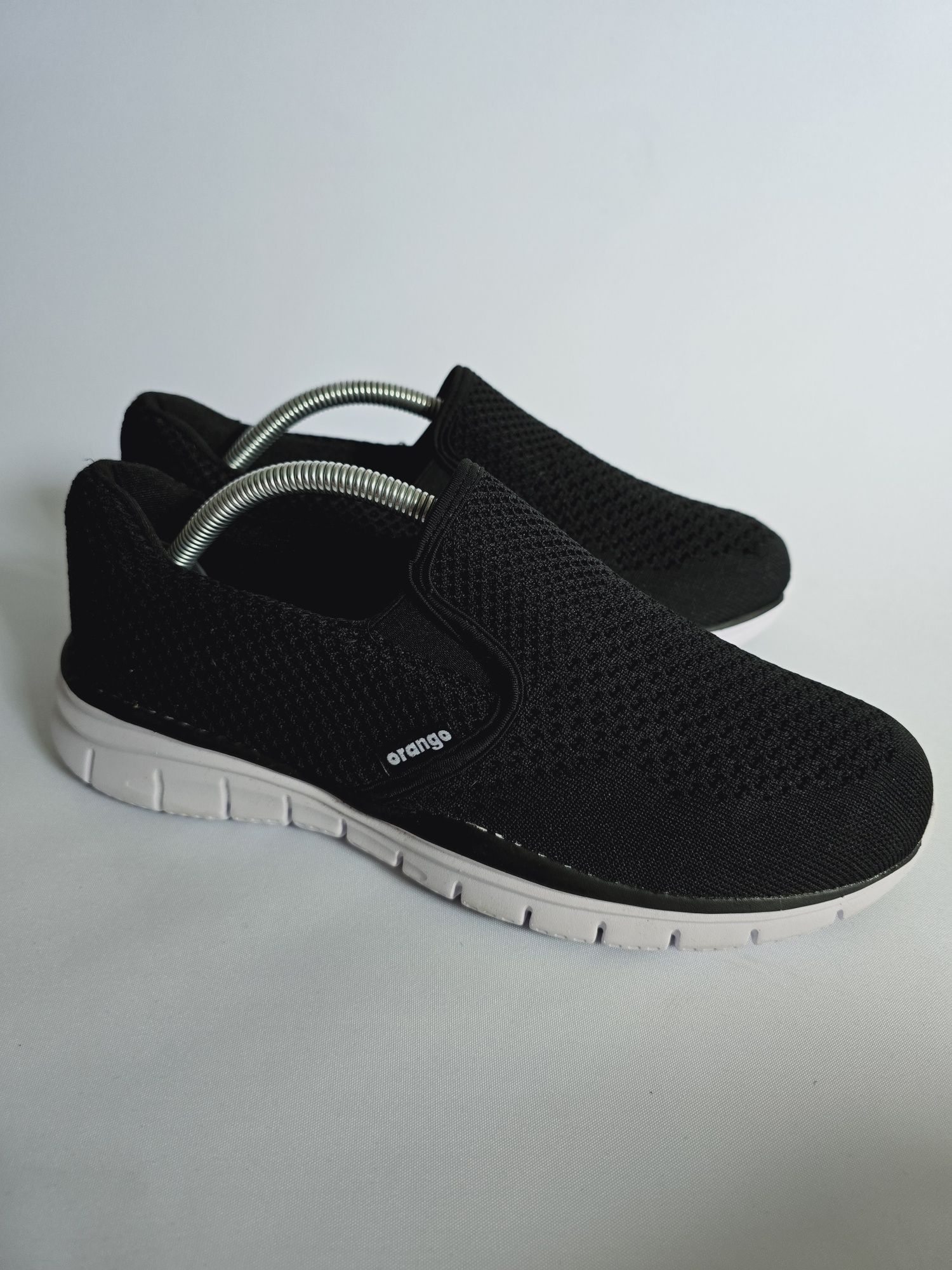 Nowe Orango sneakersy r.42