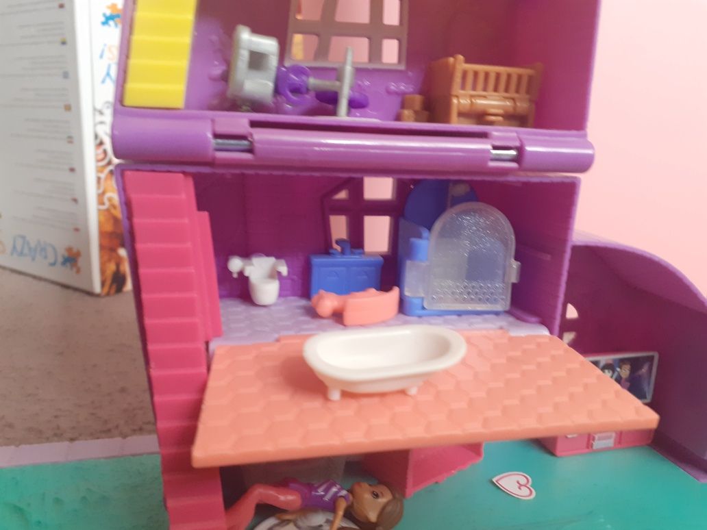 Domek polly pocket