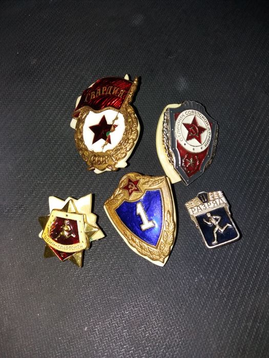 Значки нагрудные