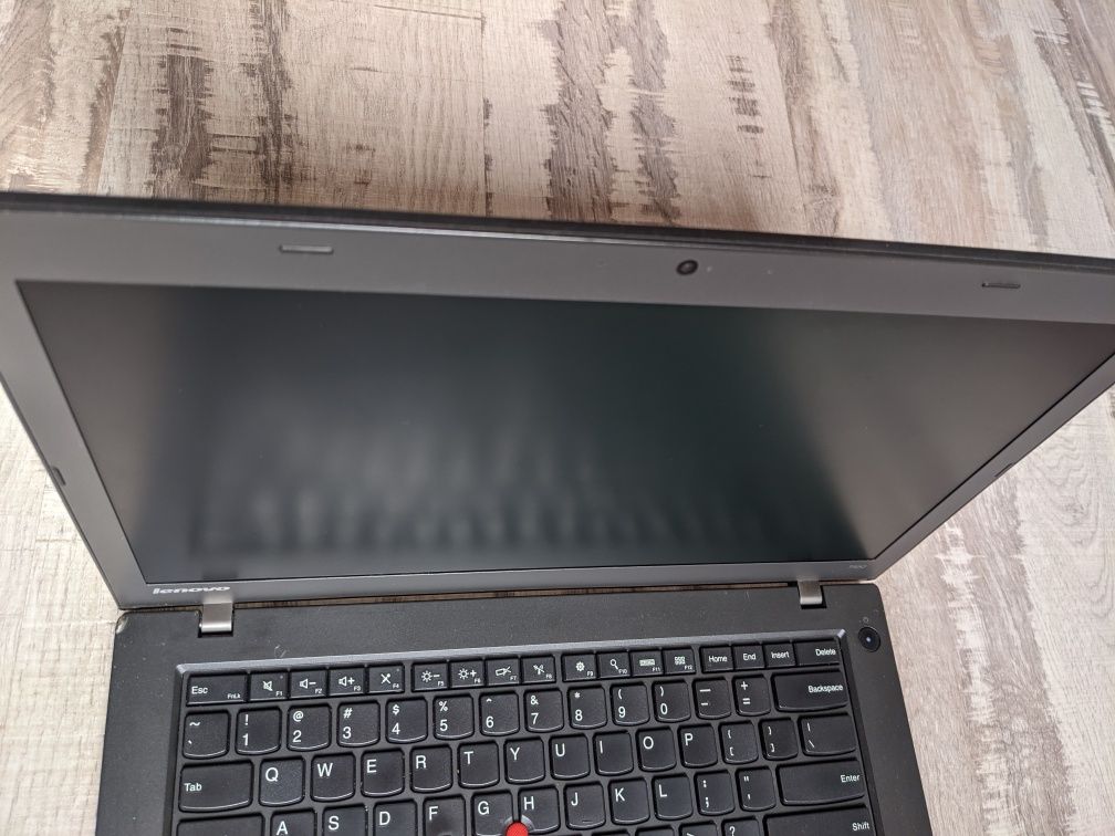 Lenovo ThinkPad T450  i5/8/320