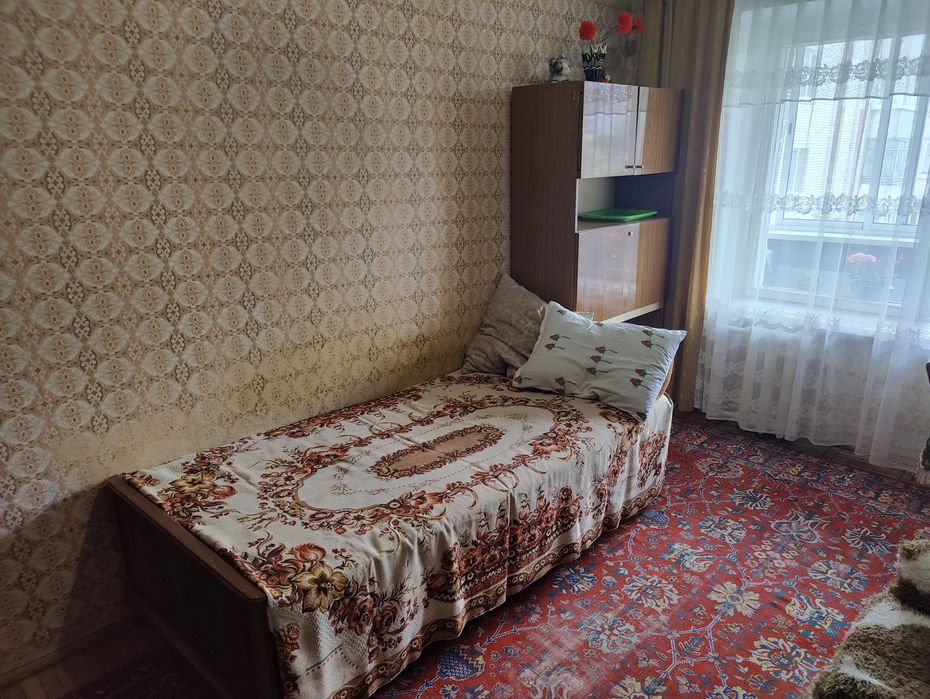 Задаю кімнату в квартирі для 1 хлопця пр. Чорновола (Арсен)