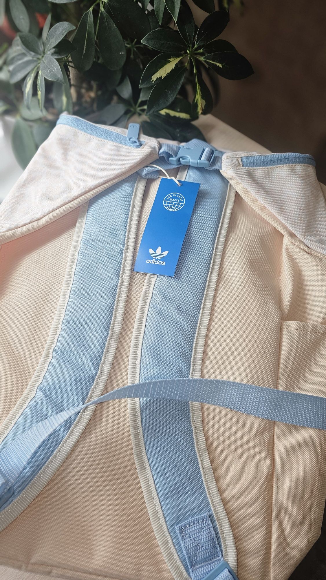 Рюкзаки фірмові Adidas.