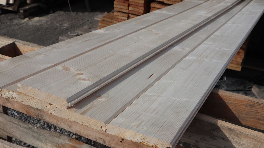 boazeria deska elewacyjna szalówka kantówka