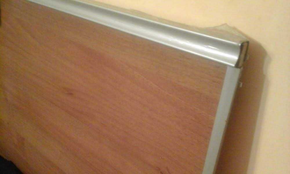 Відсувні двері купе з направляючими Лист ДСП 3 000 грн.