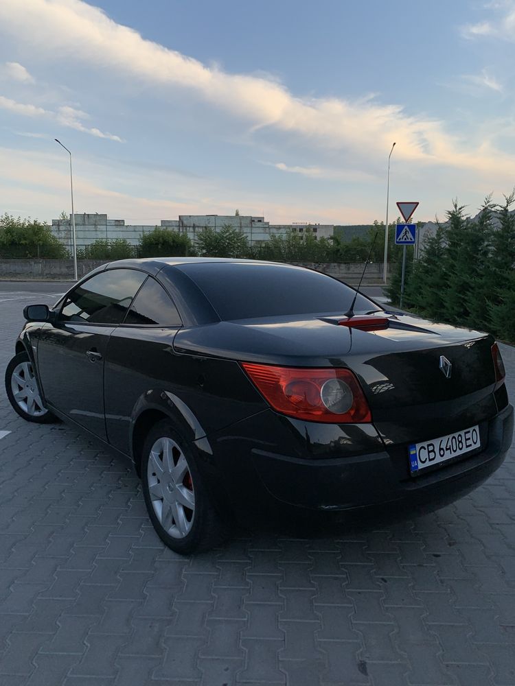 Продам Гарний кабриолет на літо
