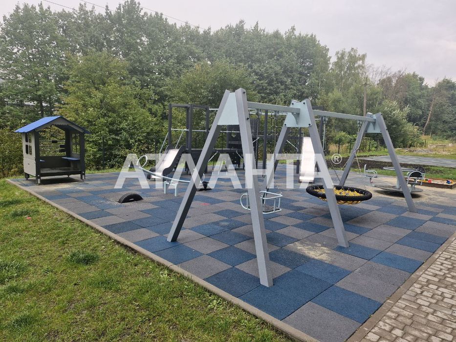 Продаж двокімнатної квартири з кухнею-студією у ЖК «Парк Арена»