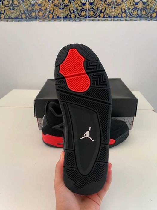 Buty biegania Jordan 4 RetroRedThunder R.41