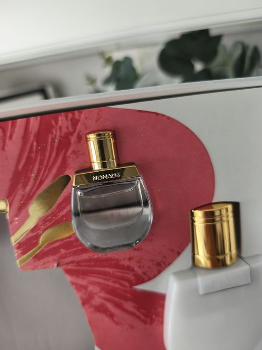 Zestaw Chloe nomade perfumy i balsam perfumowany miniaturka notino