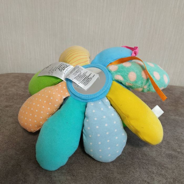 Игрушка -осьминог, подвеска в коляску кроватку