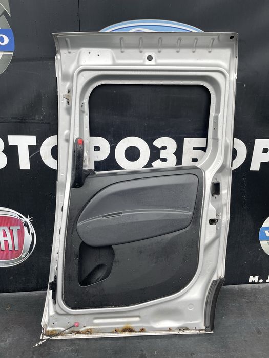 Дверка видвижна права Фіат Добло 263 Doblo Nuovo