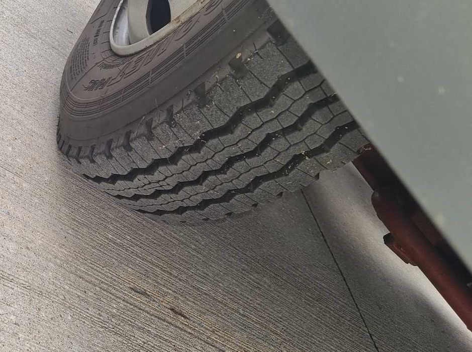 Продам евакуатор на запчастини