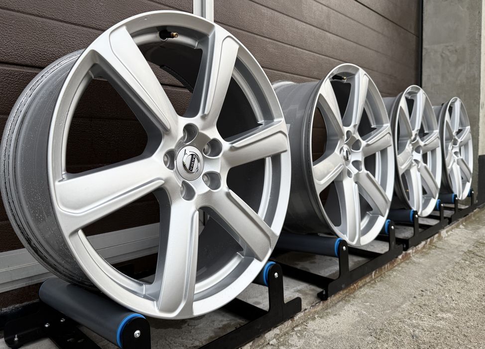 4x felgi aluminiowe 5x108 r19 et42 8J Alufelgi Oryginał Volvo 19”