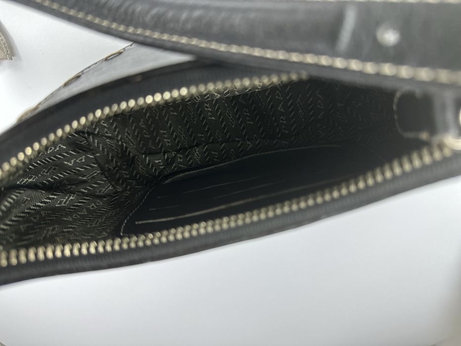 Вінтажна шкіряна сумка Prada оригінал