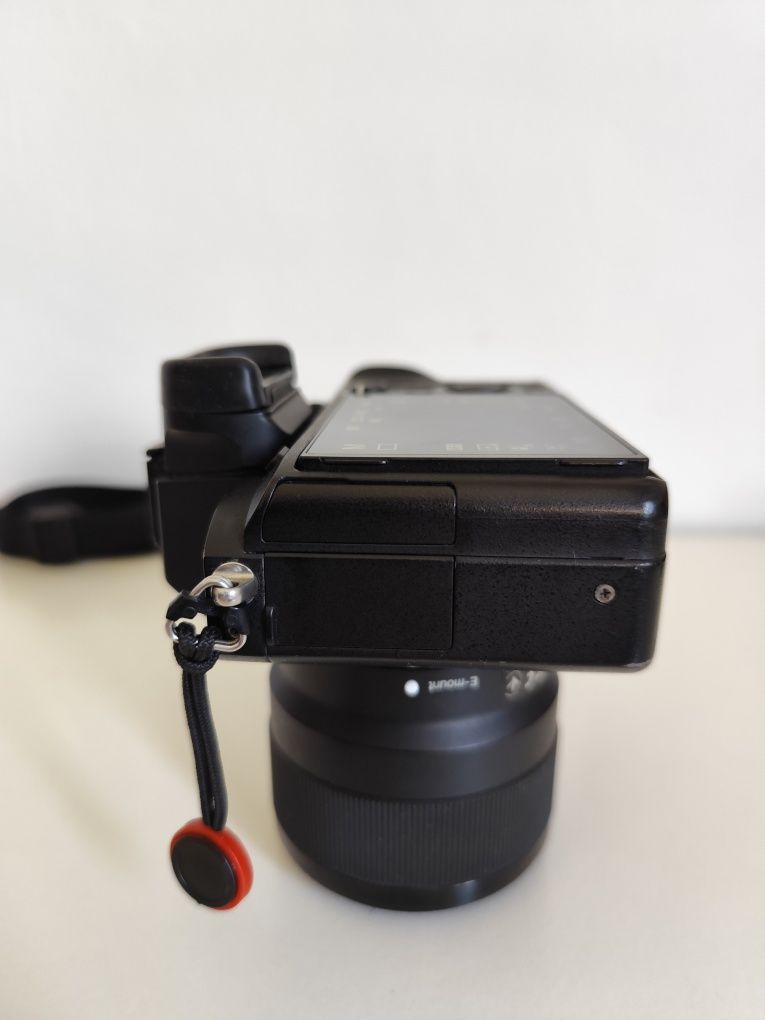 Máquina fotográfica Sony a7 ii + 50mm 1.8