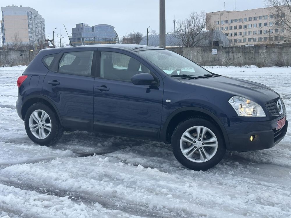 Продам Nissan Qashqai