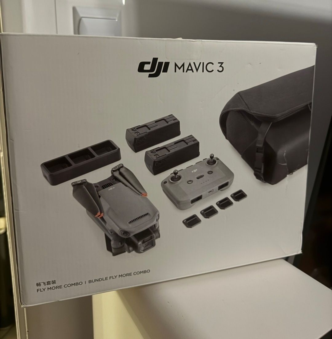 Dron Dji mavic 3 fly more combo