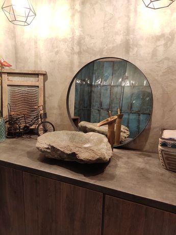 Зеркало круглое в металлической смеситель лофт кругле раковина з камня
