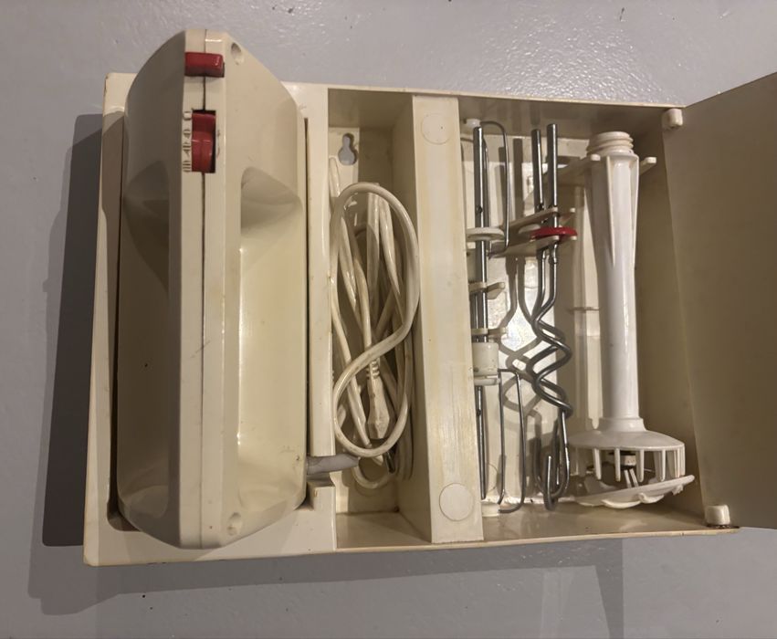 Mikser z prl-u Predom