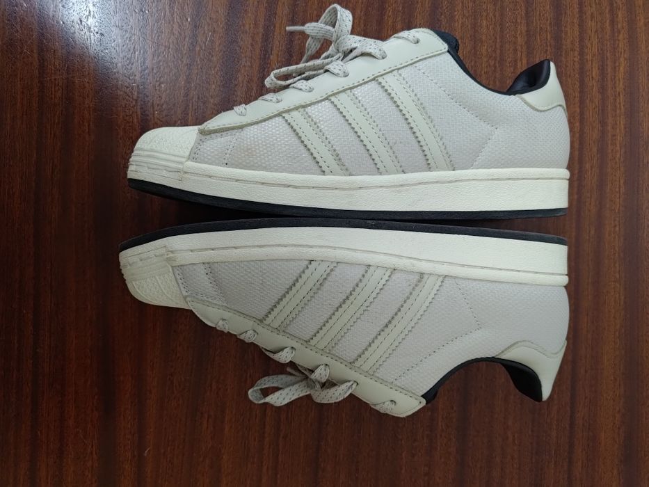 Adidas Superstar