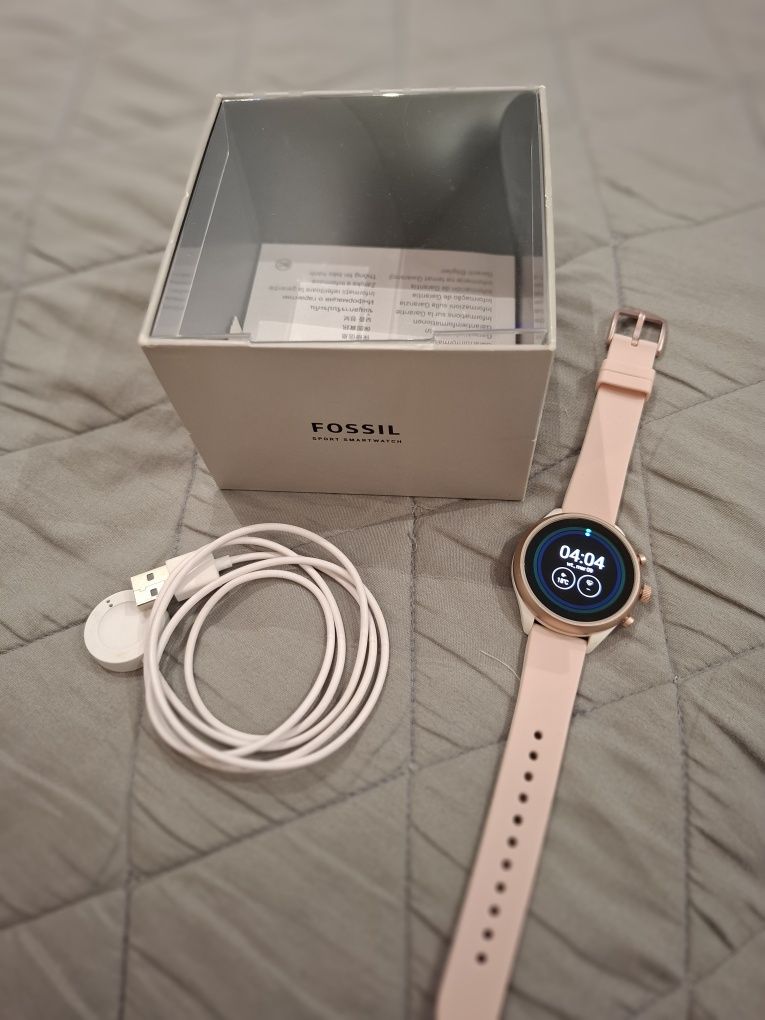 Smartwatch Fossil FTW6022 różowy nowy