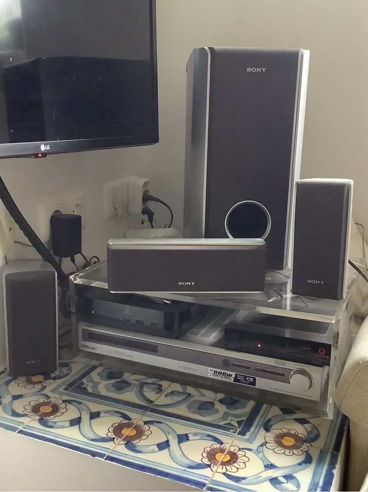 Surround sound sistem da Sony