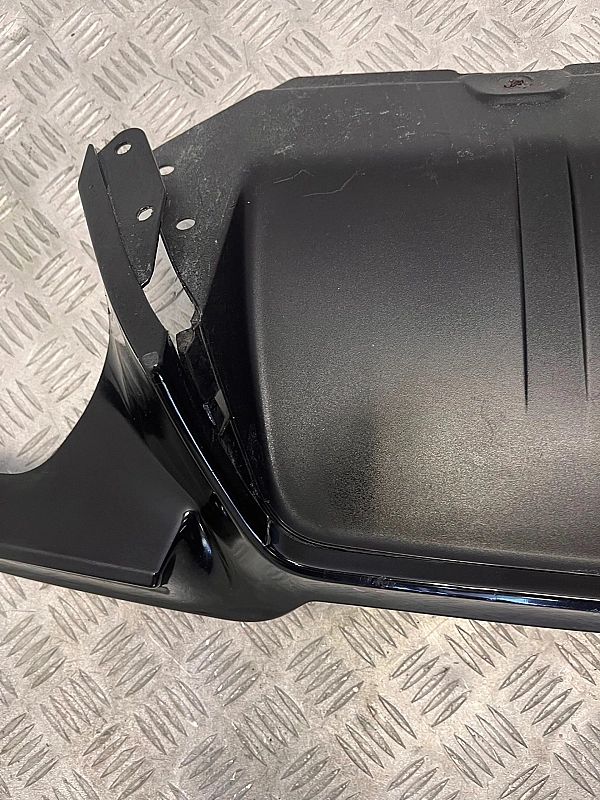 Dokladka Dyfuzor Spojler Zderzaka Tyl Bmw M5 F10